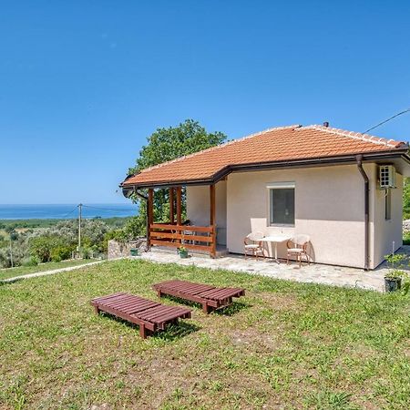 Two Bedroom House With Sea View Maj บุลยาริทซา ภายนอก รูปภาพ