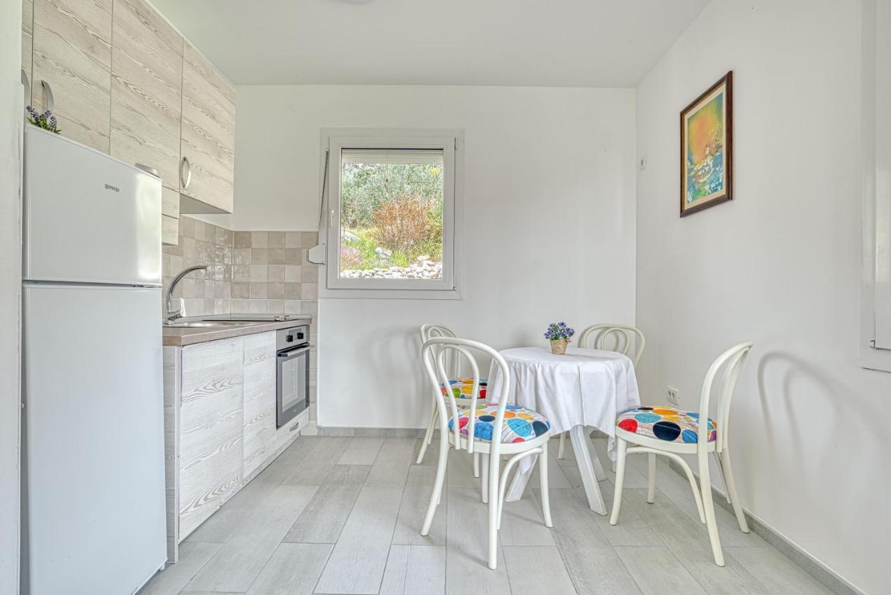 Two Bedroom House With Sea View Maj บุลยาริทซา ภายนอก รูปภาพ